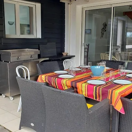 Ocean's Four Semesterbostad *